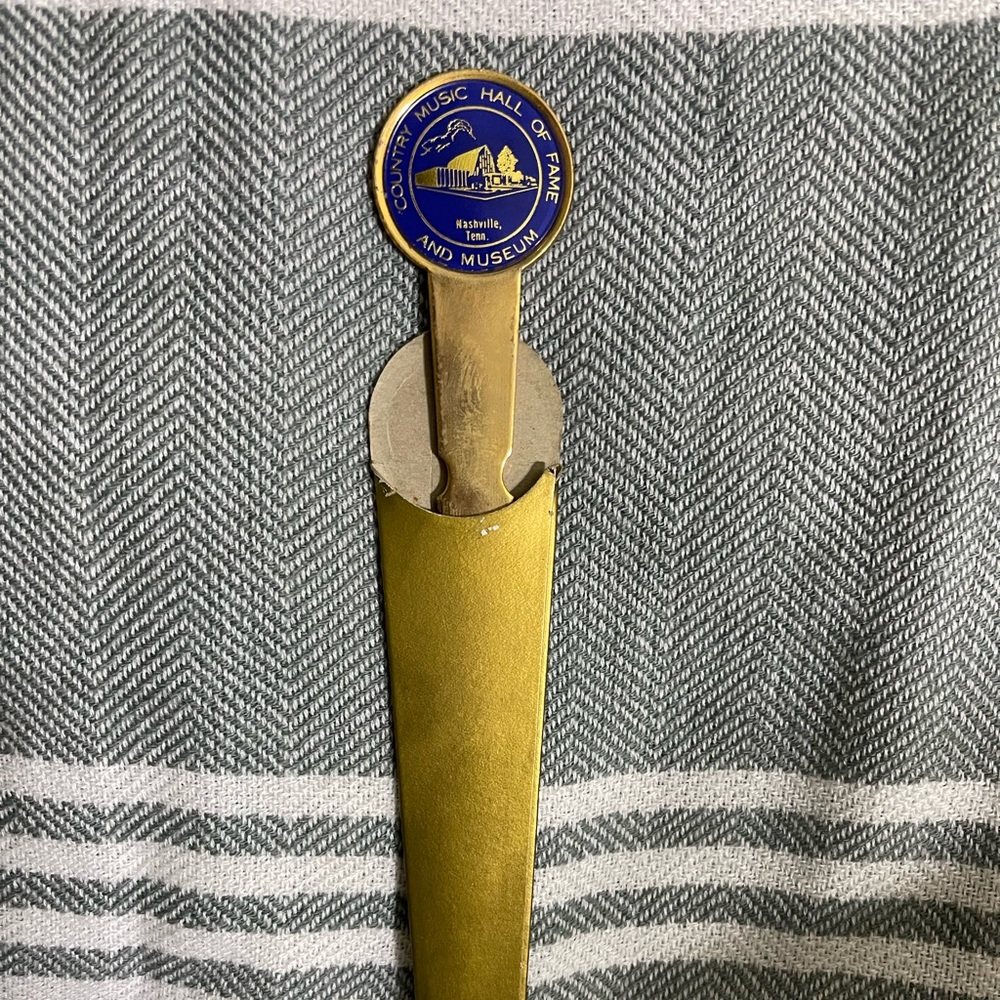 Vintage Country Music Hall of Fame Brass Letter Opener‎ - Picture 2 of 3